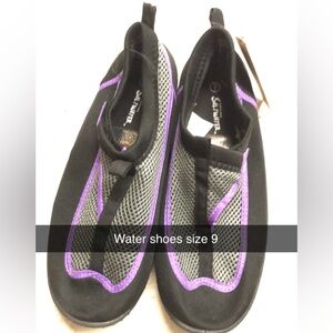 Water shoes